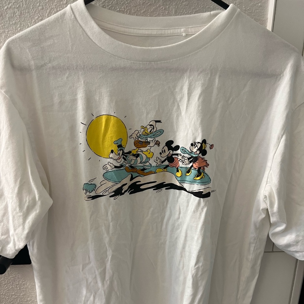 Hawaiian Mickey and Friends Tee